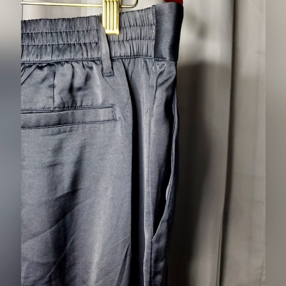 Satin Wide Leg Pleated Pants - Picture 8 of 15